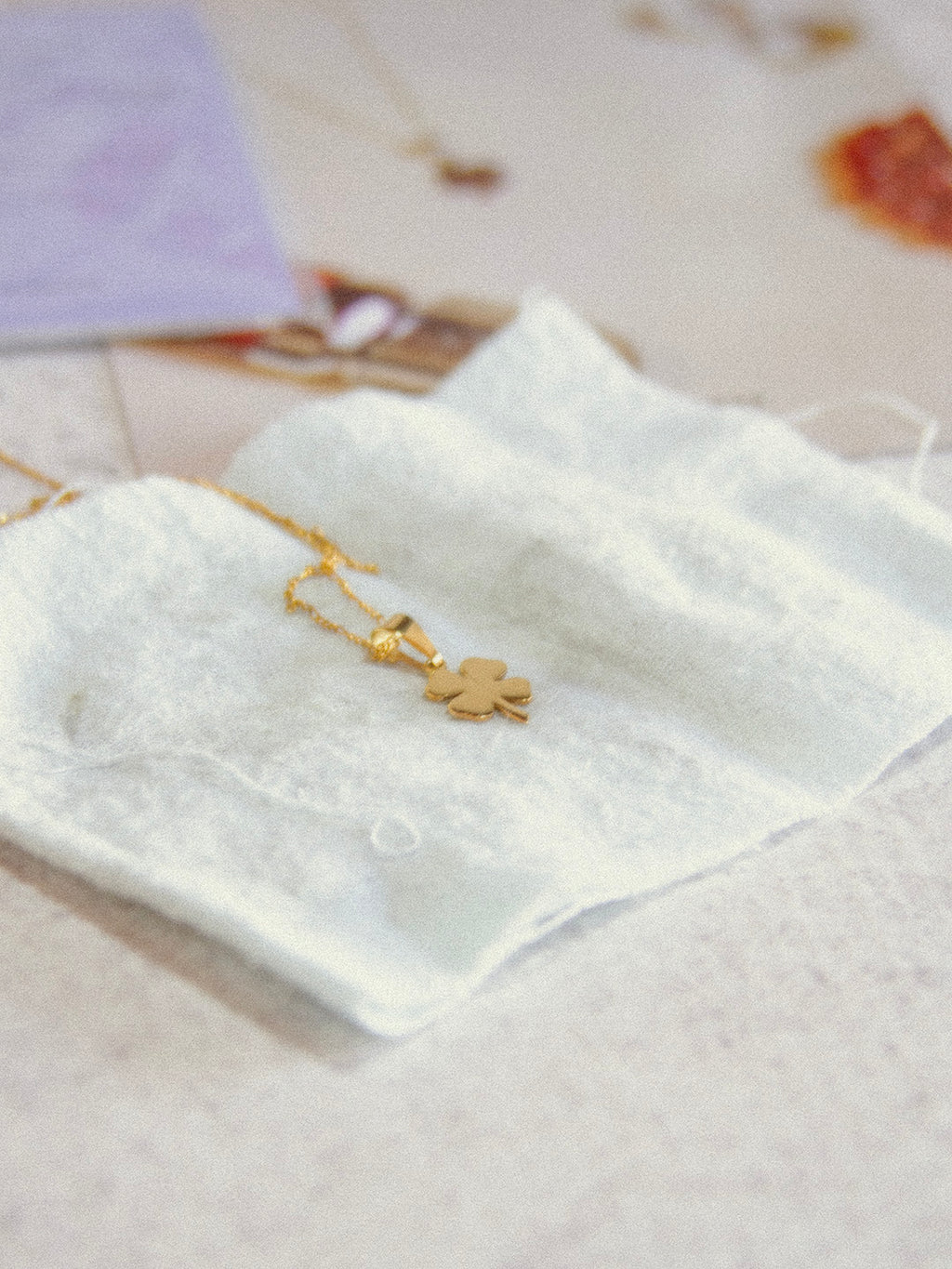 Cadena Trébol Dorado