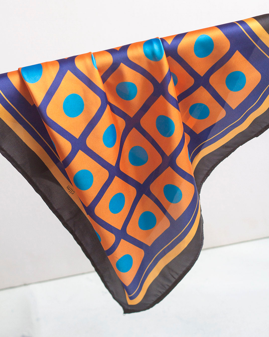 Pañoleta No tan cuadriculado