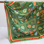 Pañoleta Love Bugs Verde