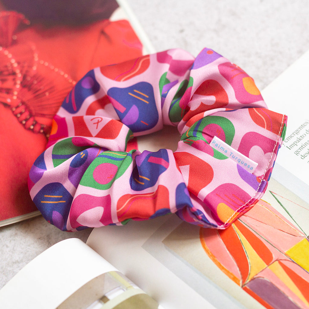 Squared Scarf Eyes With a Twist